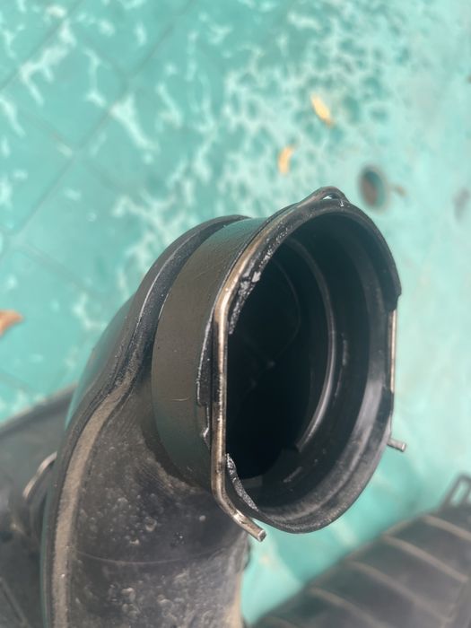 Vand rezonator turbo filtru aer bmw x3 f25 n47d20c cod oem bmw