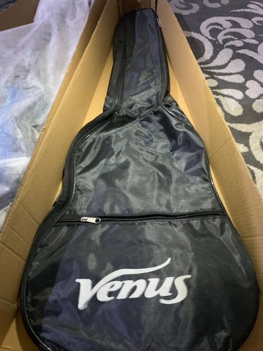 Gitara (yangi) ishlatilmagan