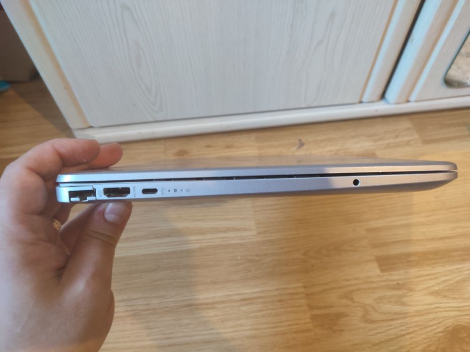 Carcasa Completa + Tastatura + Balamale - HP 250 G8