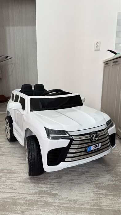 Детская машина новая