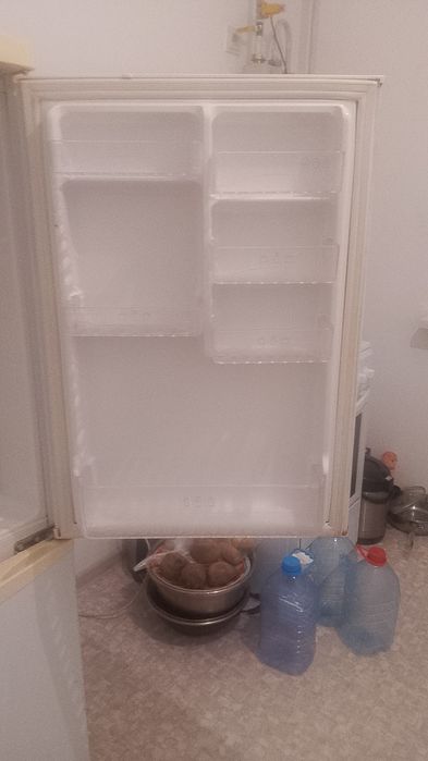 Холоделник продам