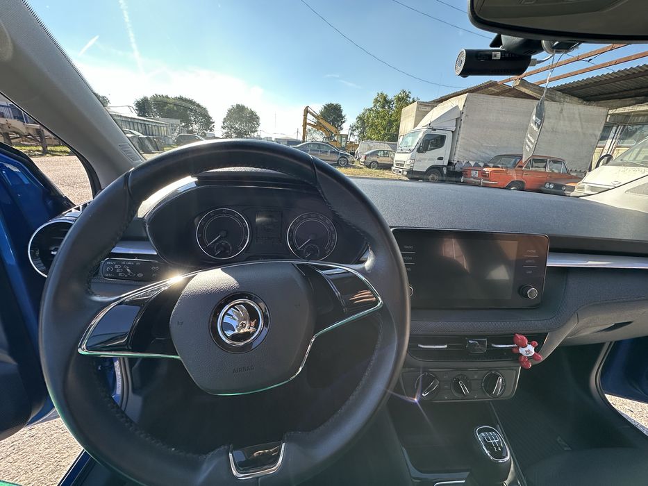 SKODA Fabia 2023 — imagine 4
