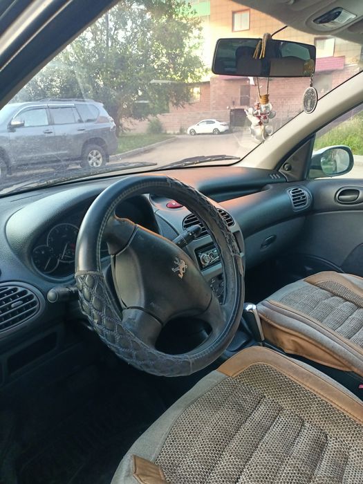 Продам Peugeot 206