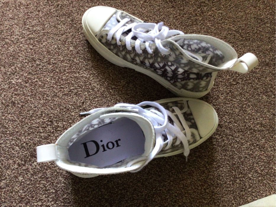 Кеды сникерсы Dior.