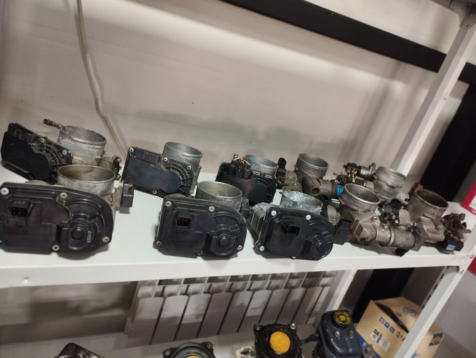 Дросельная заслонка Субару