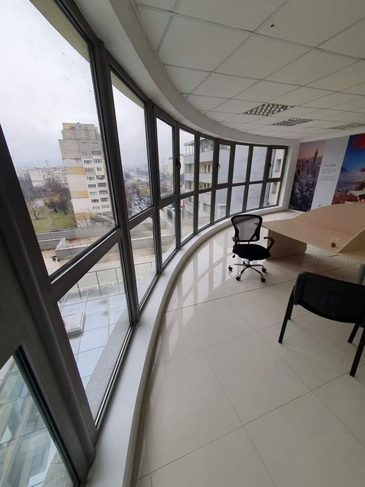 Офис в София-Младост 3 площ 418 цена 6000