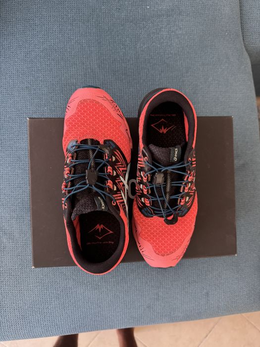 Маратонки за бягане Asics