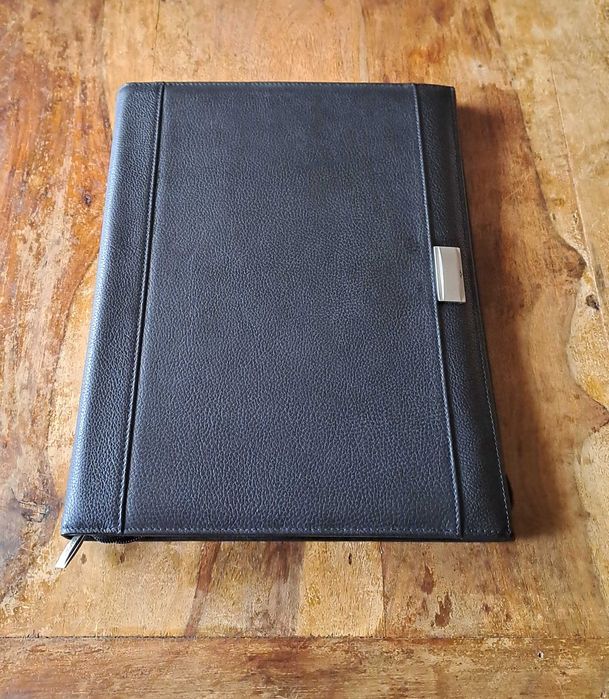 папка луксозна за документи естествена кожа с цип Марксман Marksman A4