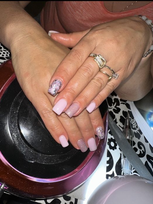 Unghii cu gel minunate