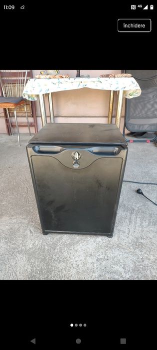 Frigider minibar