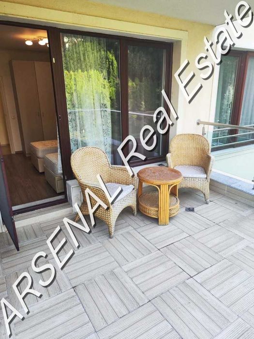 Дава се под наем Тристаен апартамент в София, Бояна - 168 кв.м за 1050 € - Снимка #7