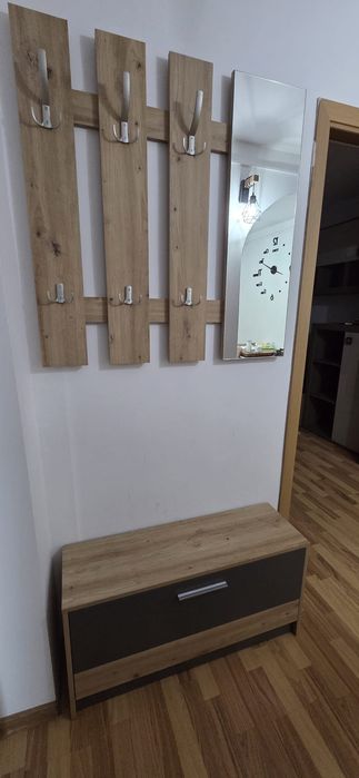 Cuier ca nou achiziționat anul trecut