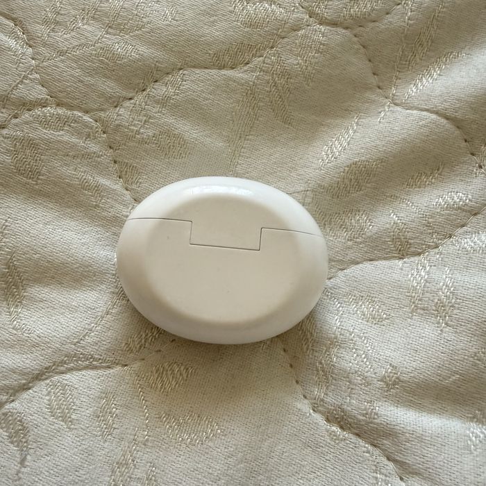 кейс от huawei freebuds 5i