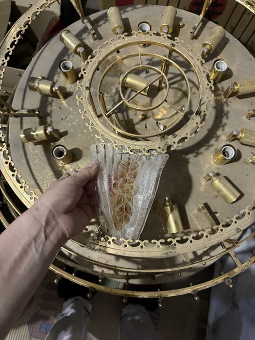 Люстра большая 2 шт