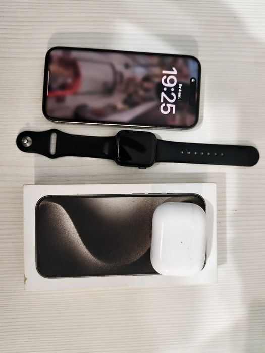 Продаю телефон, часы, наушники Apple