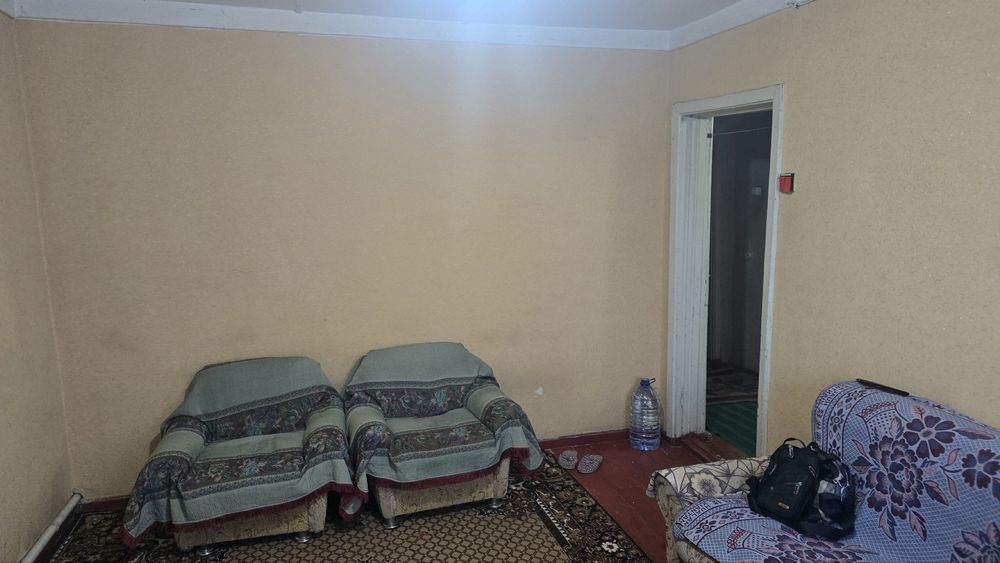 3 комн Аренда Спутник 3 1 этаж 300&