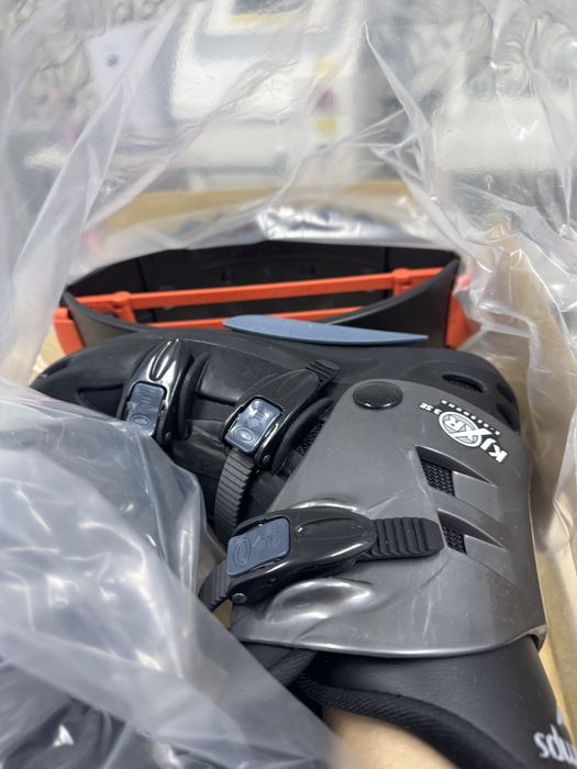 Продам ботинки KANGO оригинал, в размере S (до 39) и М (до 41)