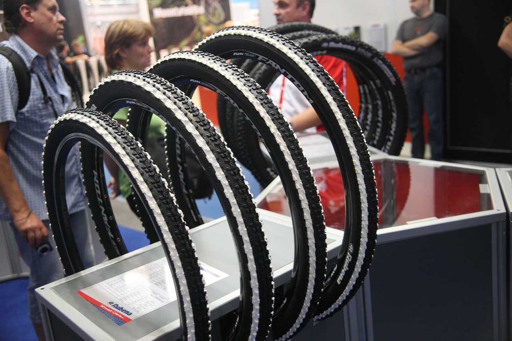 Външни гуми от ЧЕХИЯ за велосипеди, колела, триколки и детски колички!