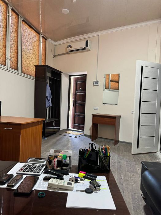 Офис в центре города 30м2 24/7 ойбек метро