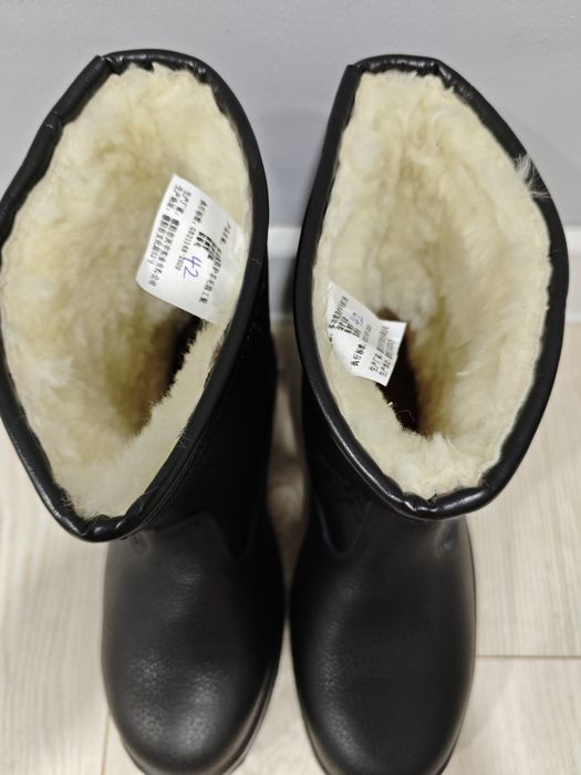 Продам Зимние сапоги