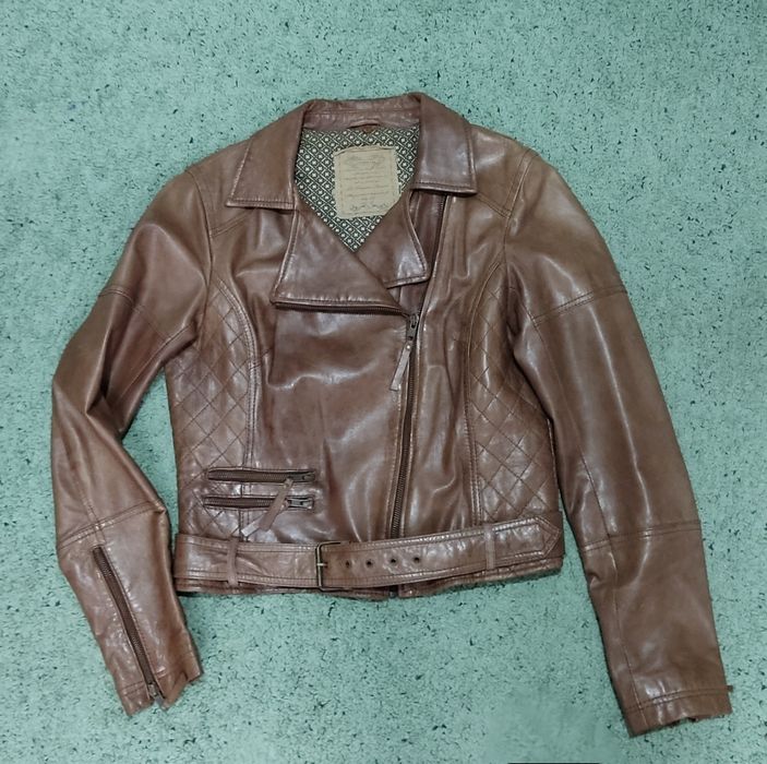 Кожаная куртка женская