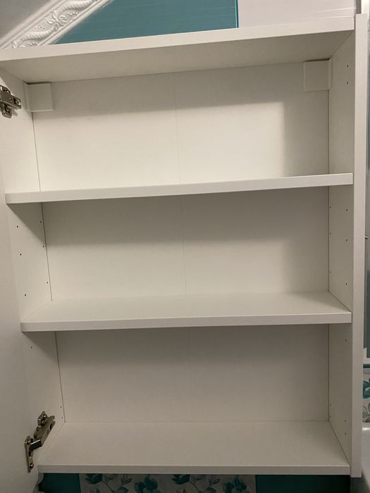 Dulap suspendat baie