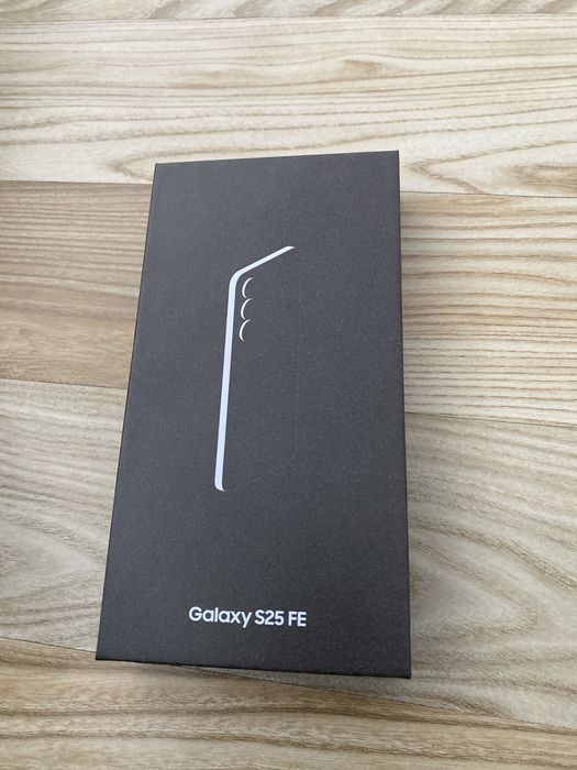 Samsung S25 FE , 5G , NOU , Sigilat , Garantie