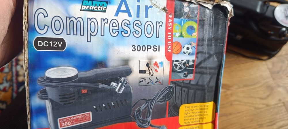 Автомобилен компресор 12V