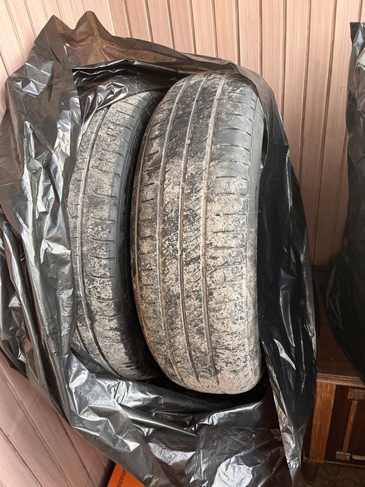 Срочно продам летний шины