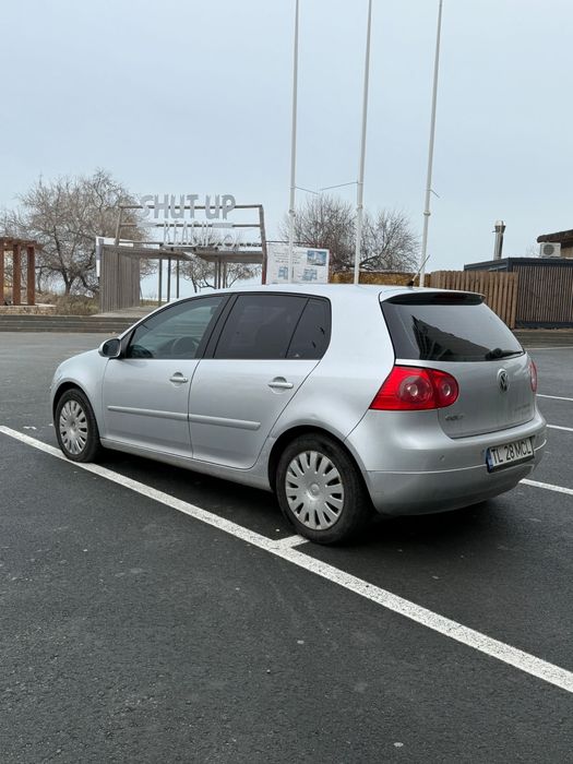 Volkswagen golf 5