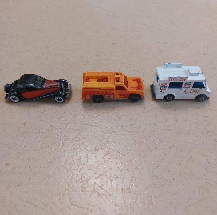 Стари колички hot wheels
