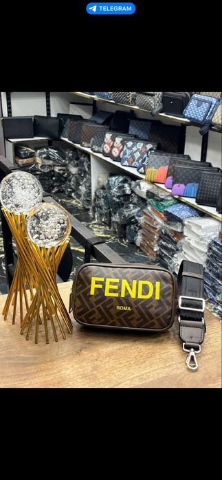 Мъжка Чанта / чанти FENDI
