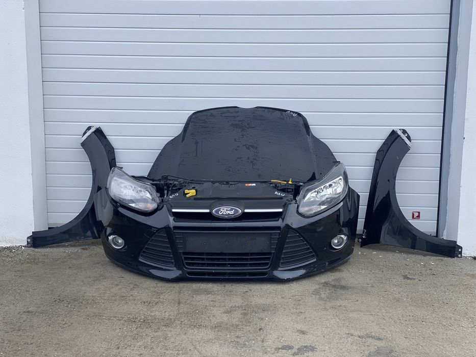Fata completa Ford Focus 3 bara fata capota trager far aripa radiator