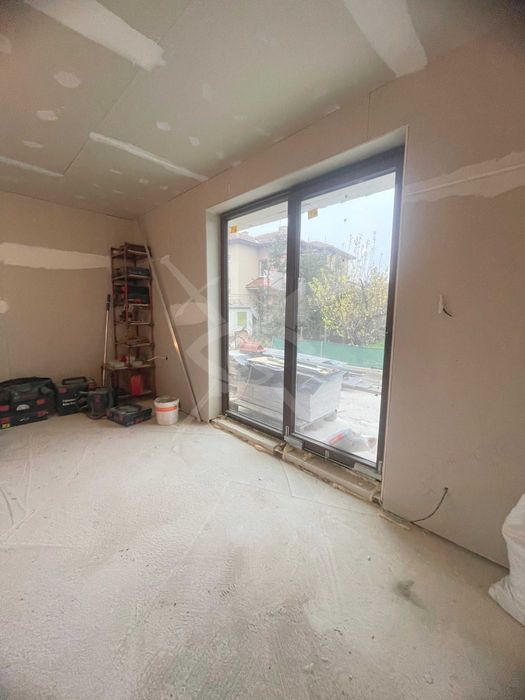 Продава се Къща в с. Крумово, Област Пловдив - 264 кв.м за 1440 €/кв.м - Снимка #1