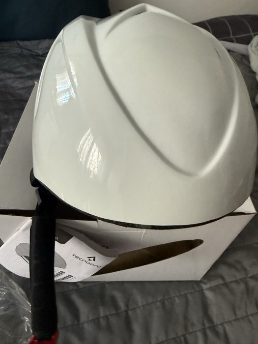 Casca Ski Tecnopro noua