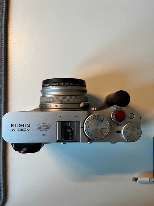 Fujifilm X100V фотоаппарат