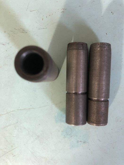 Направляющая втулка клапана