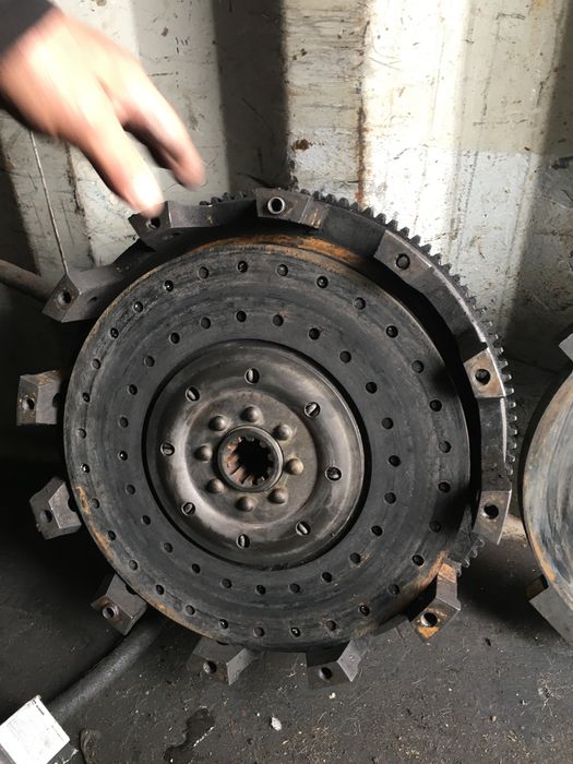 Корзина, маховик, диски камаз