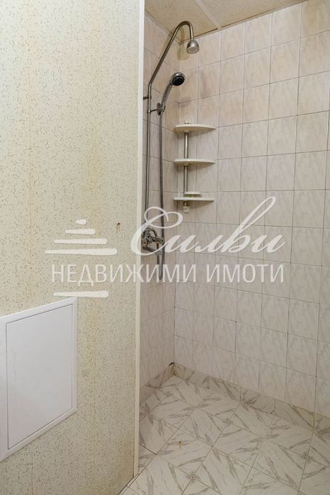 Продава се Тристаен апартамент в Шумен, Боян Българанов 1 - 78 кв.м за 1144 €/кв.м - Снимка #9