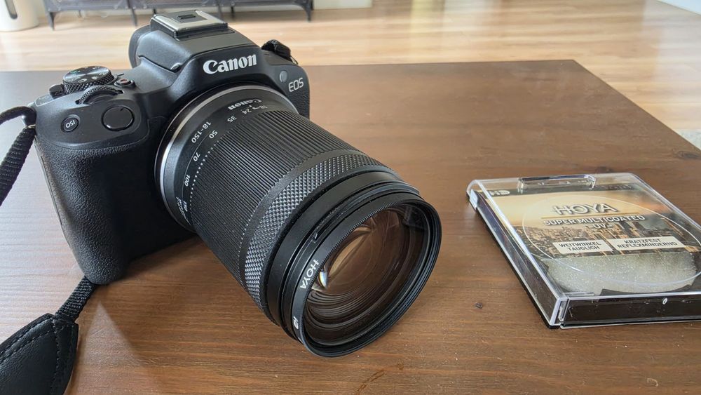Canon EOS R50 + RF-S 18-150mm IS STM + accesorii | 128GB