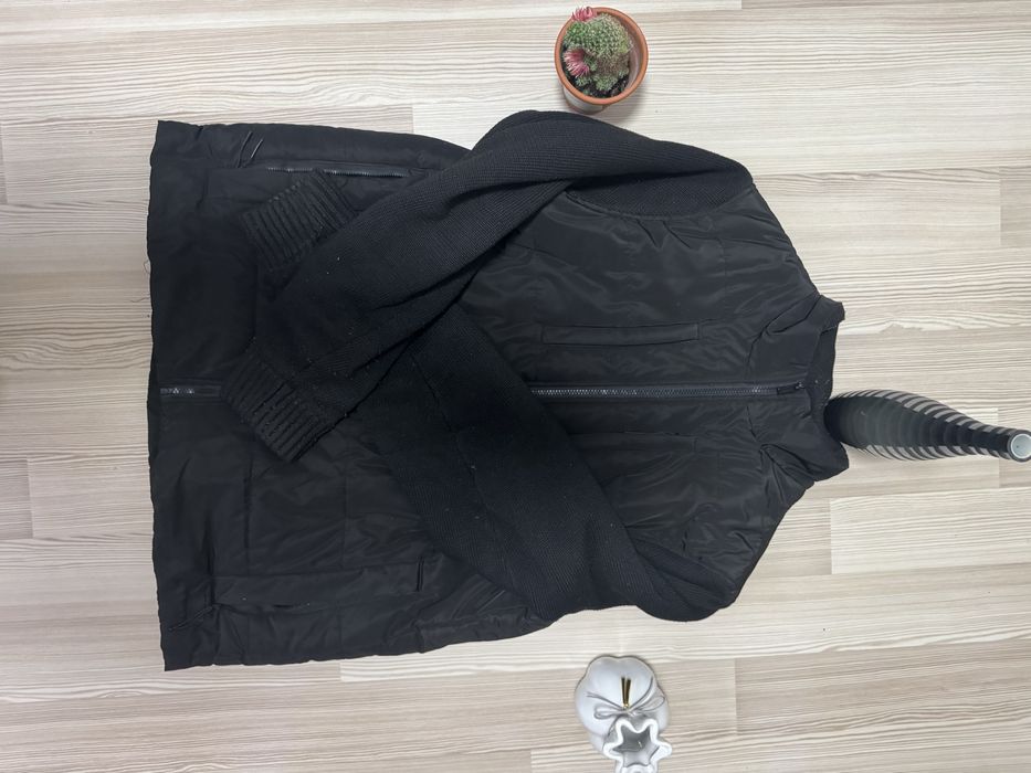 Geacă Firetrap este impecabila