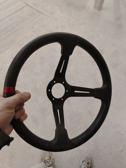 Руль быстро съем!