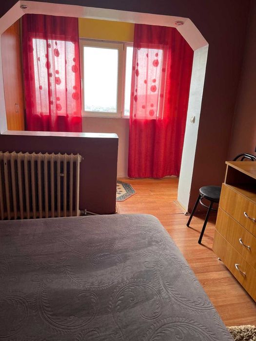 Apartament 3 camere decomandat – Zona Stadion, Priveliște spre Meses