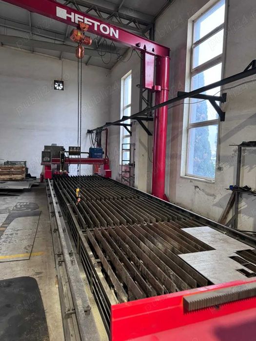 Mașină de Tăiat CNC (PLASMA)