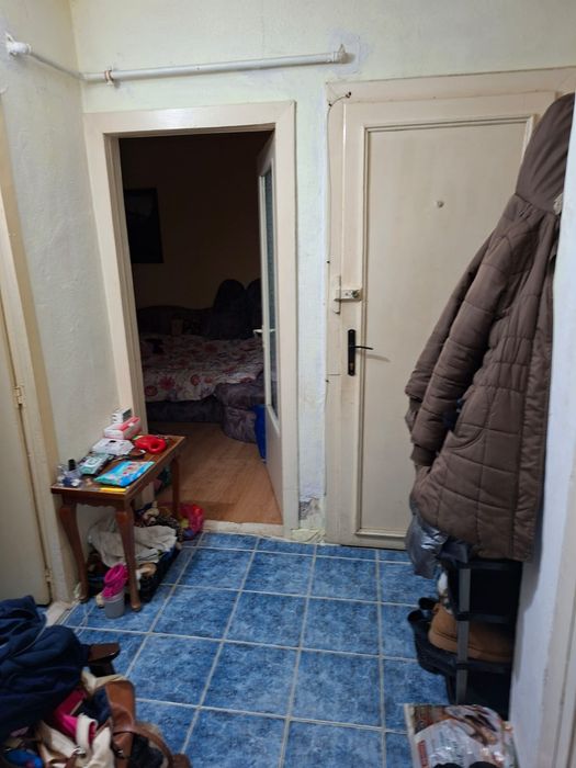 Închiriez apartament în Titu