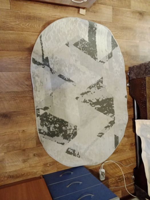 Продам ковер небольшой