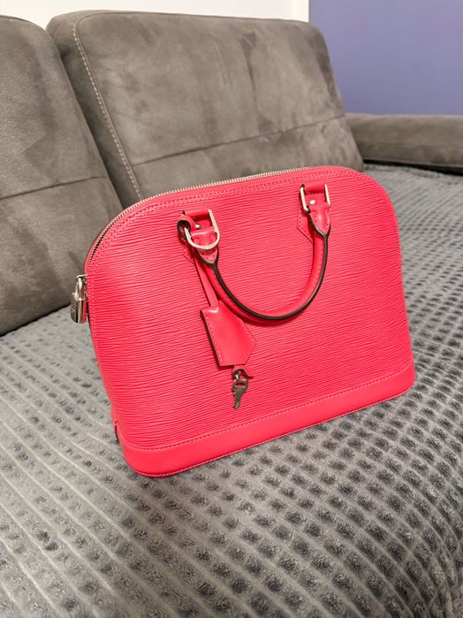 Geanta Louise Vuitton Alma Epi