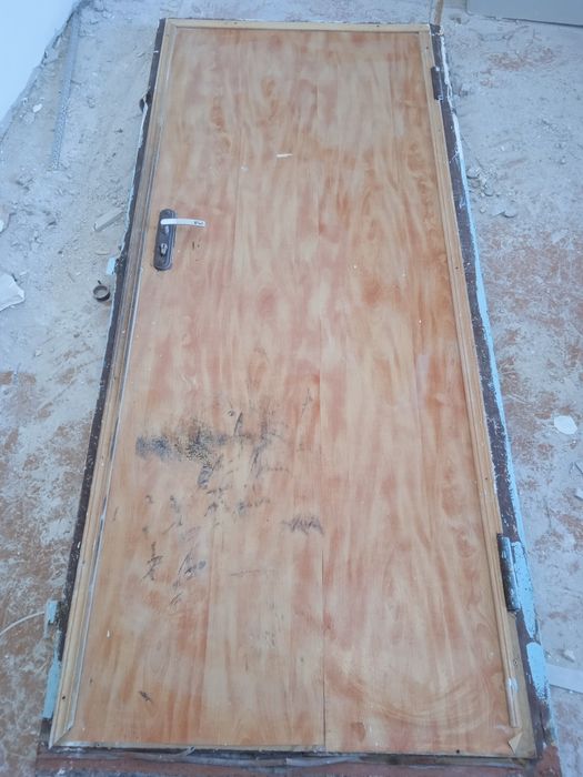 Темір есік сатылады жағдайы жақсы