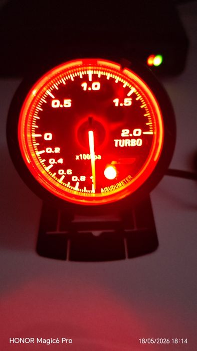 Буст метър  ДЕФИ DEFI 63мм 2 и 3 бара  boost буустметър бууст метър бустметър  турбо уред