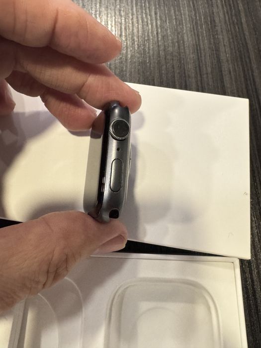 Apple Watch Series 5 / 44 mm/ Space Gray